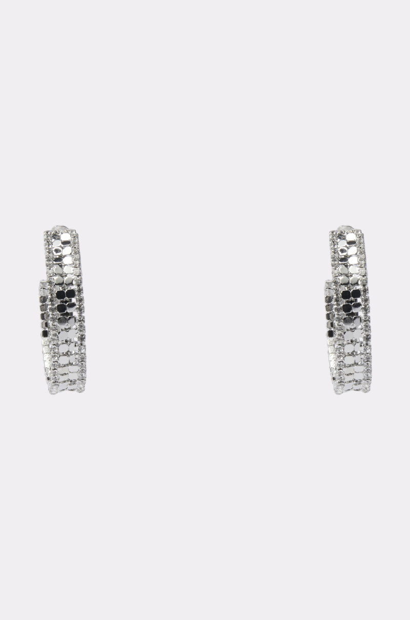 RAZZLE DAZZLE HOOP IN SILVER