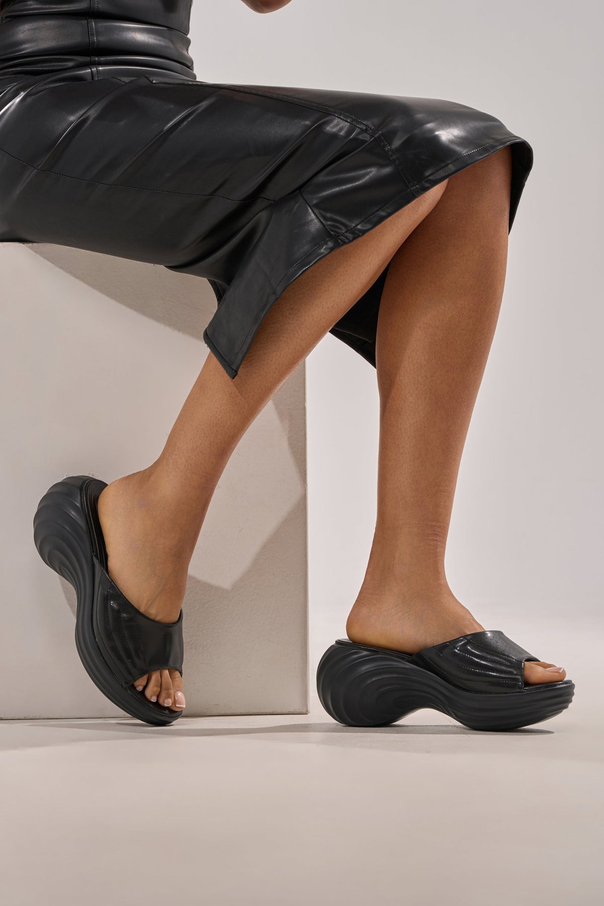 AZALEA WANG MIRAGE BLACK PU FLATFORM SLIP ON SANDAL
