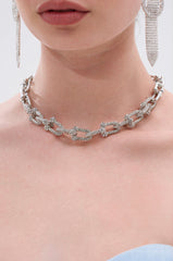 TIFF NECKLACE