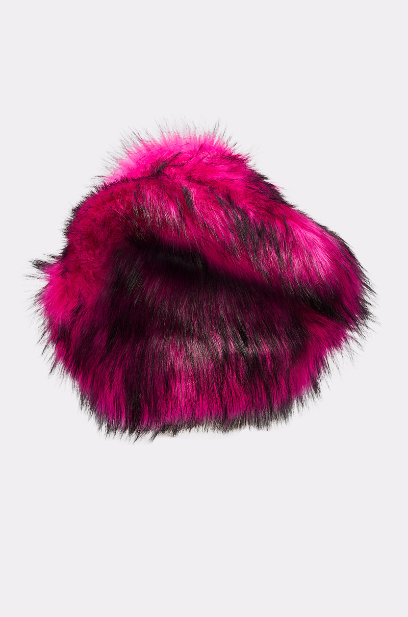 HOTTIE FAUX FUR BUCKET HAT