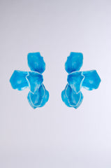 NO BLUES EARRING