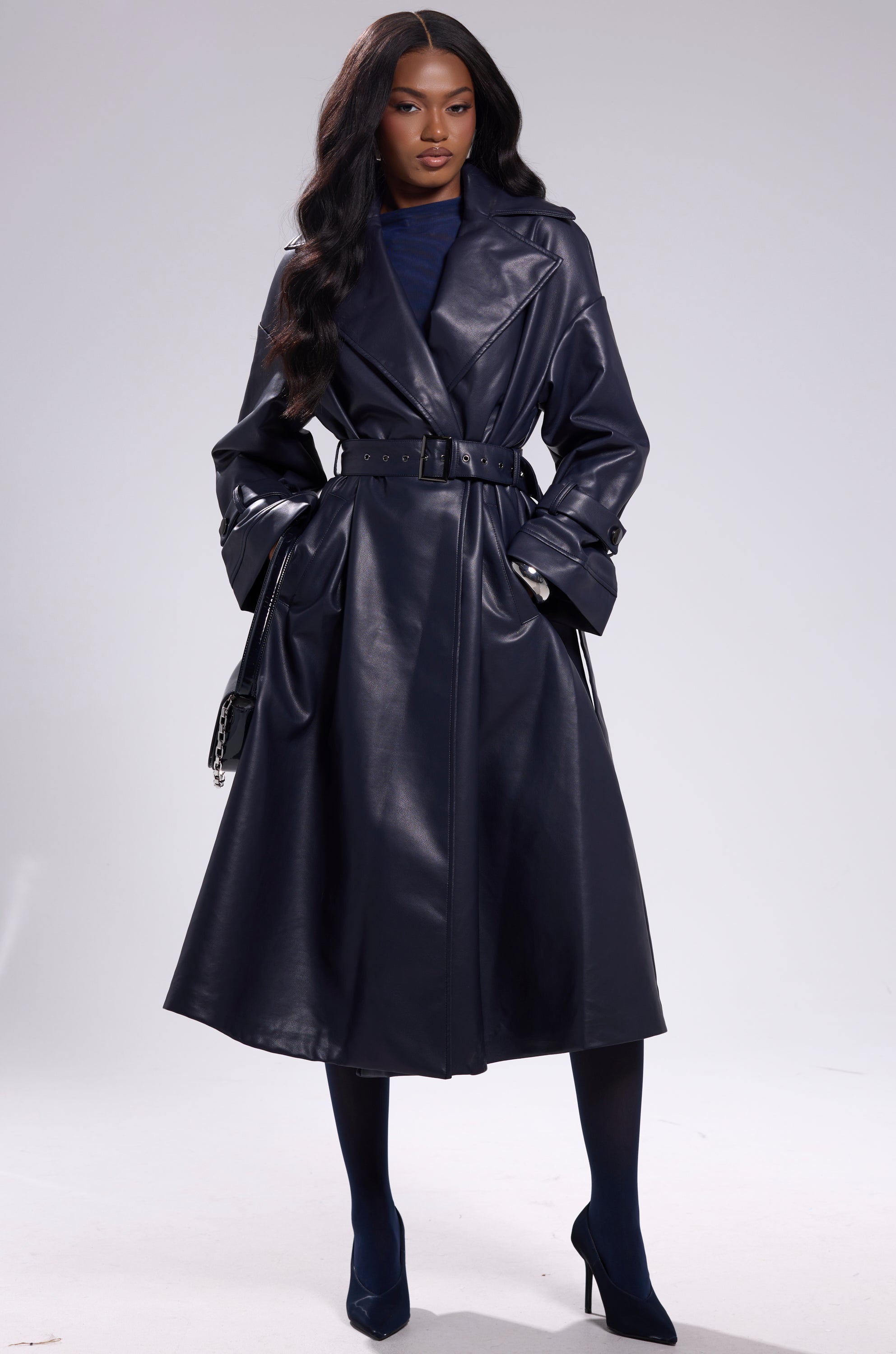 ALINNA FAUX LEATHER TRENCH IN NAVY