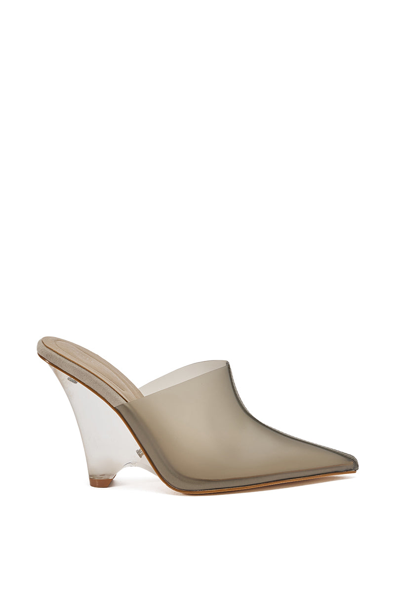 AKIRA GOLD SANCTUS GREY PVC PUMP