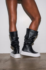 AZALEA WANG SMARTER BLACK RUCHED PU FLAT BOOT
