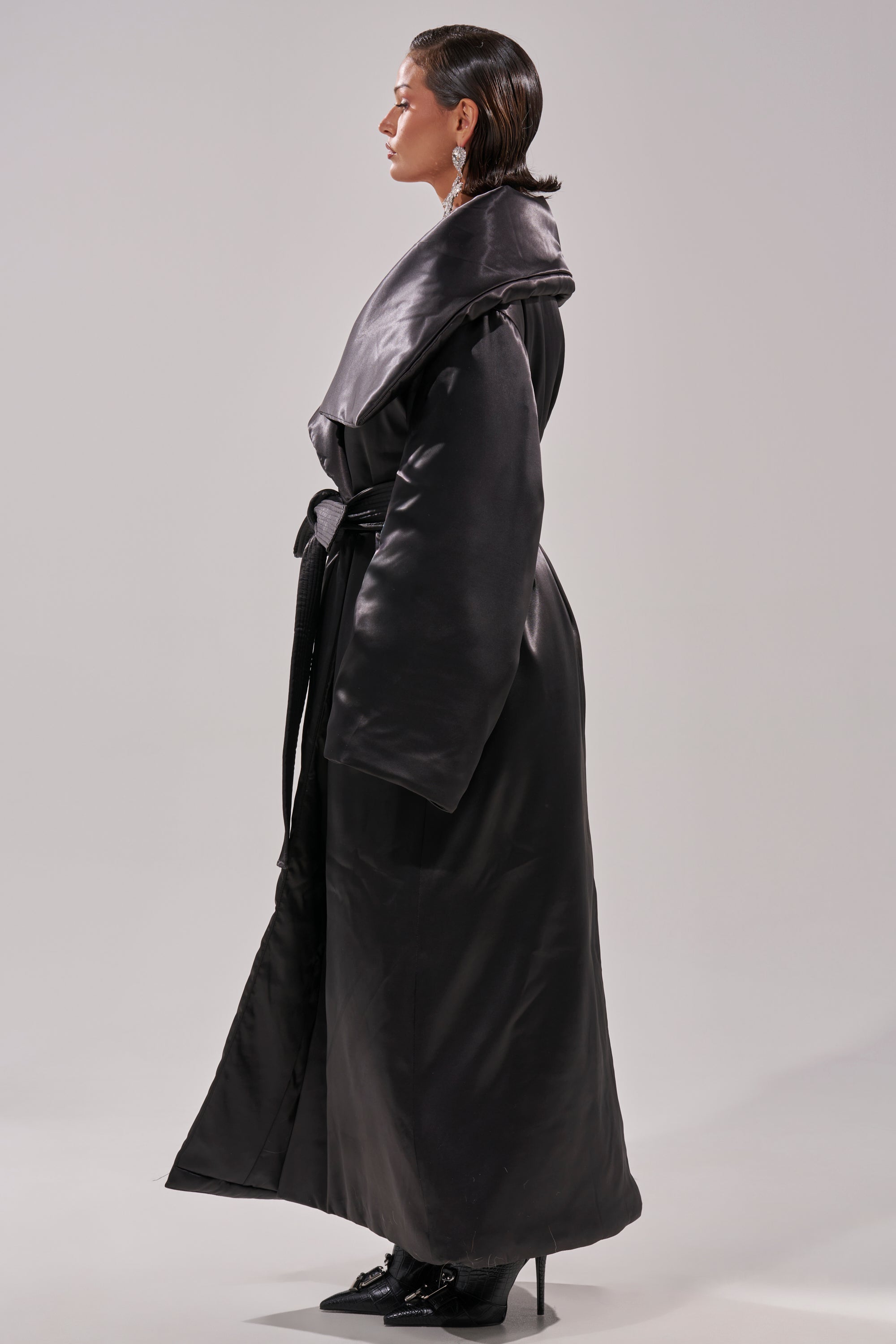 THE MOMENT SATIN PUFFER TRENCH