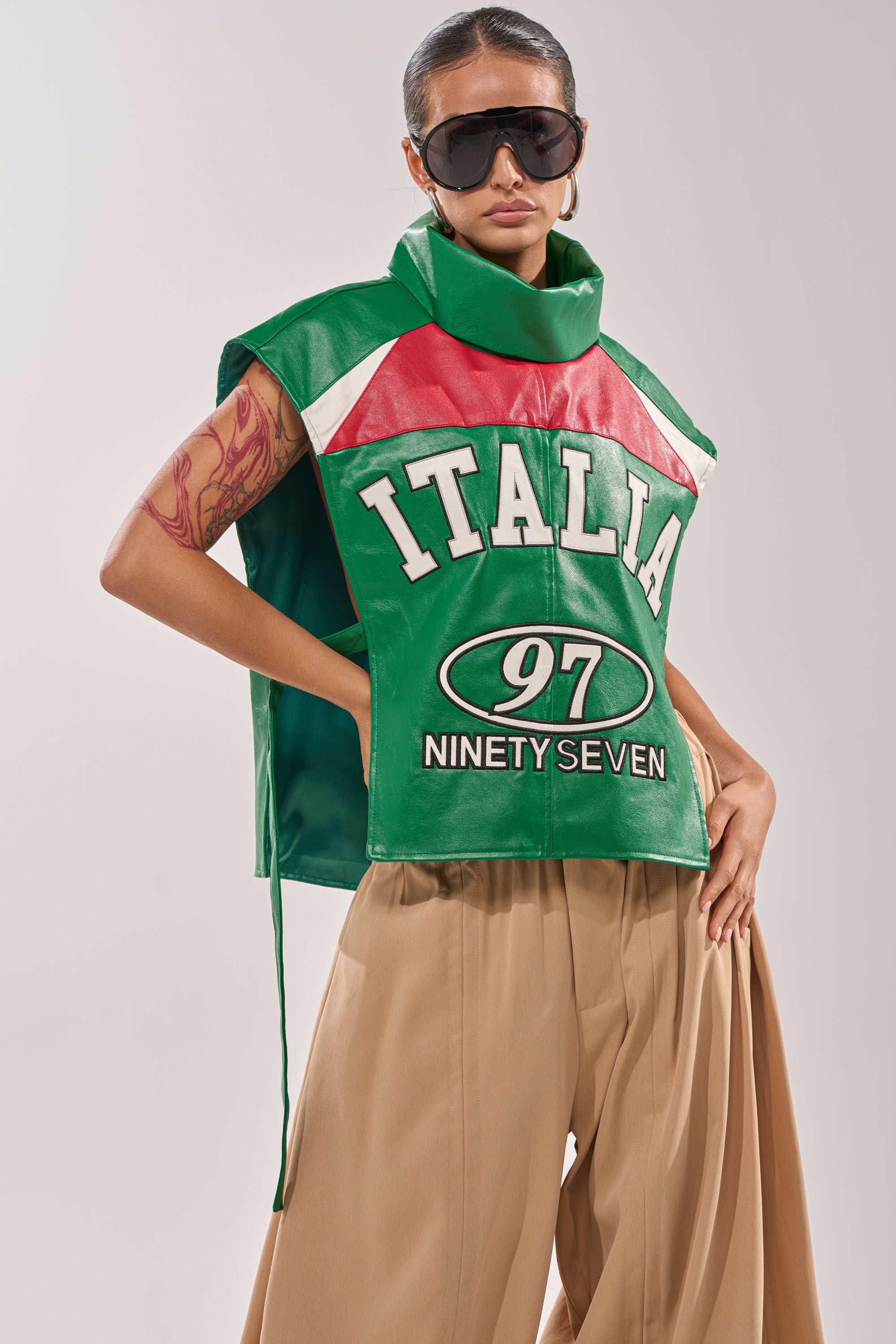 CATCHING FLIGHTS EMBROIDERED VEST