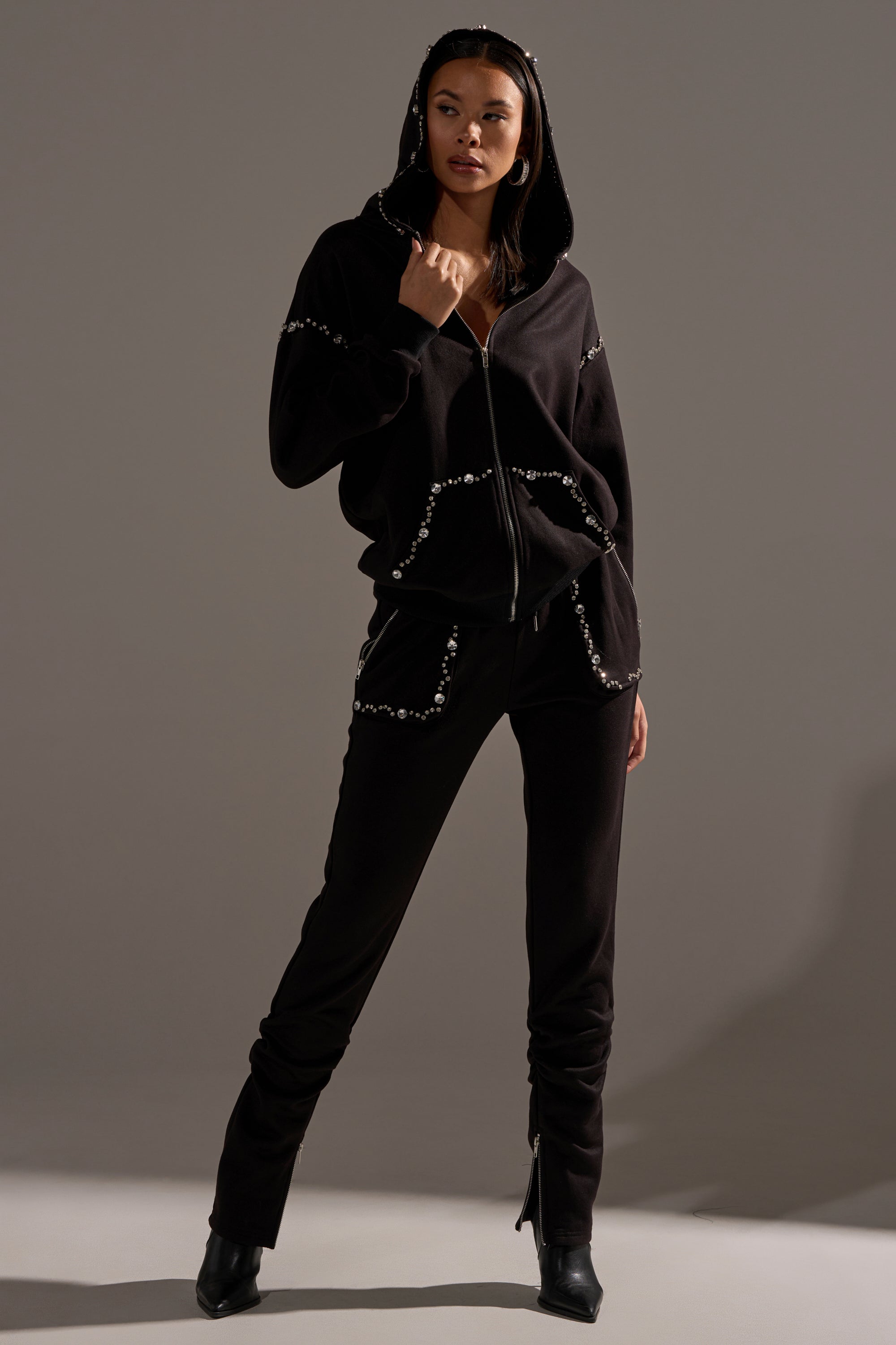 COZY HOLIDAY RHINESTONE JOGGER IN BLACK