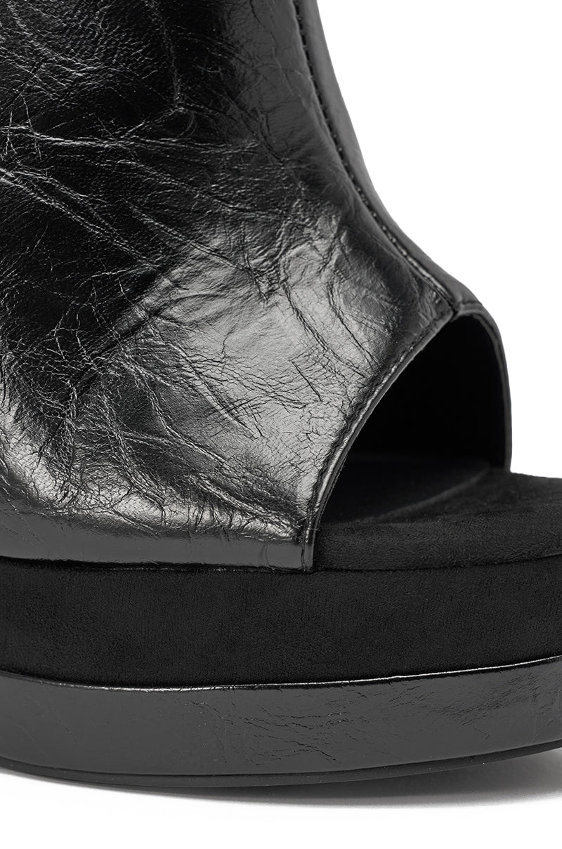 AZALEA WANG TANA BLACK MIXED MATERIAL WEDGE