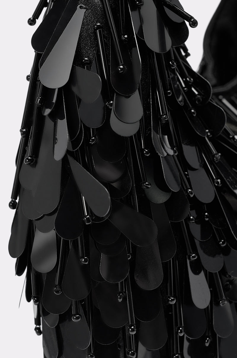 THE NOSTALGIA SEQUIN PURSE IN BLACK