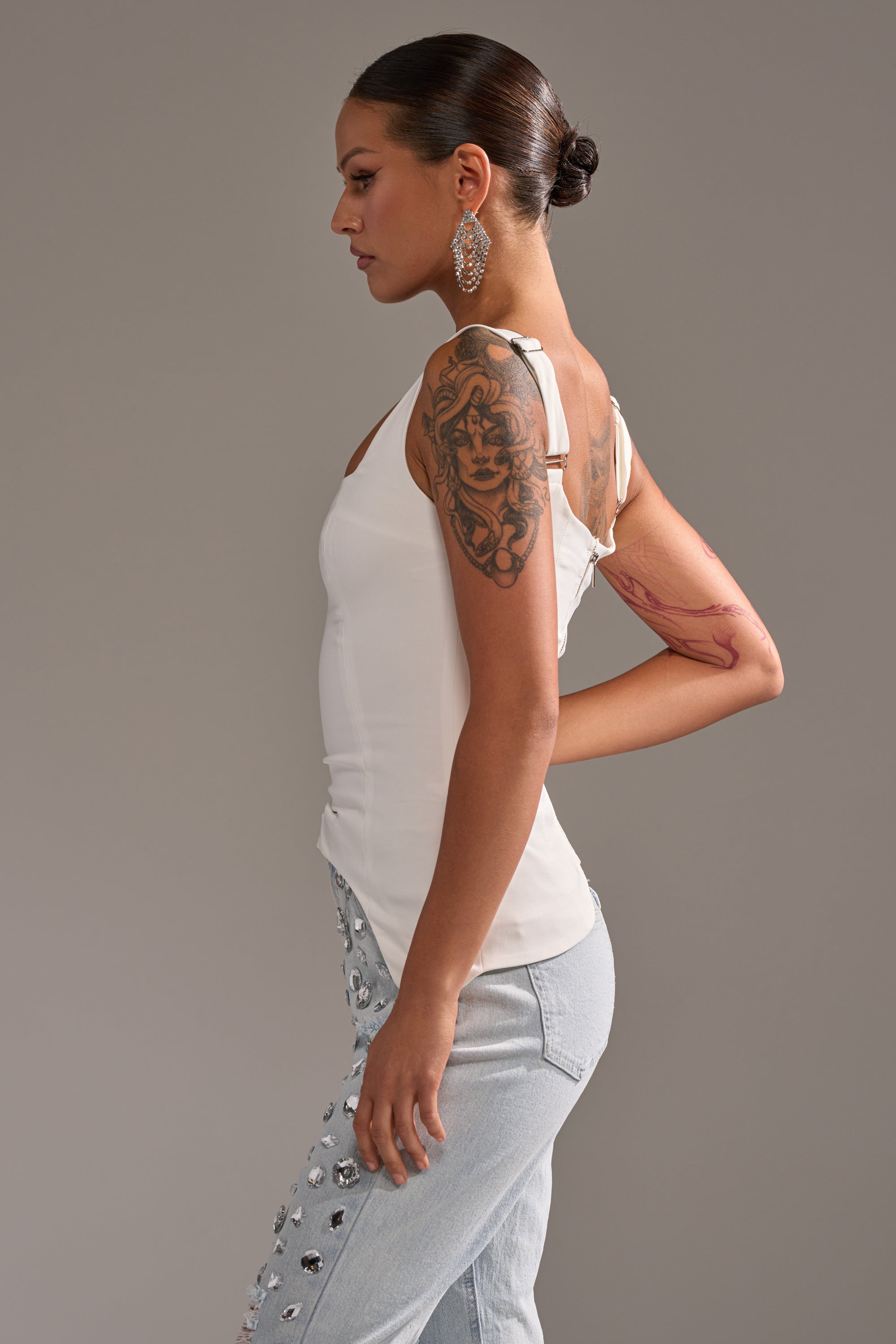 PLAIN JANE SLEEVELESS BLOUSE