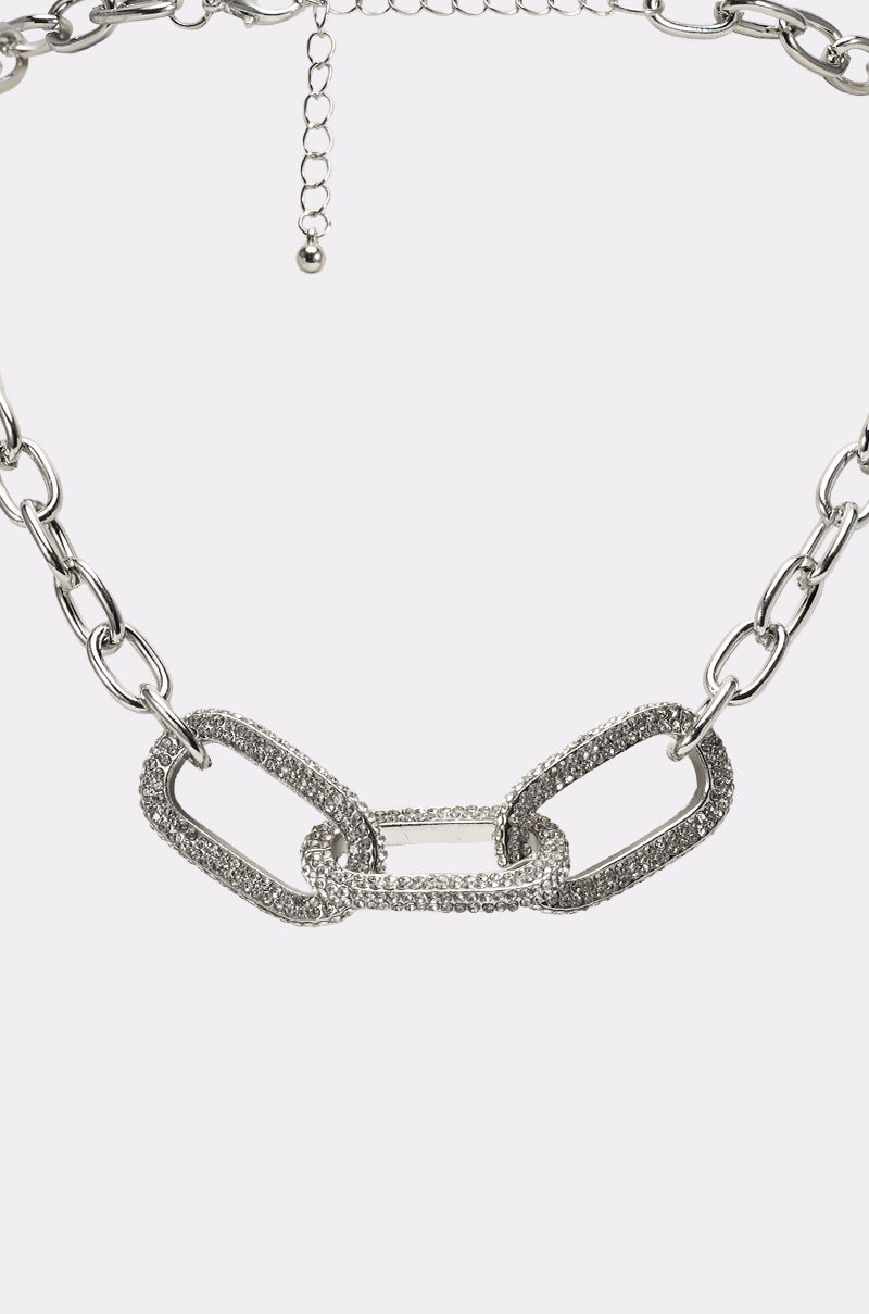 YA GET ME NECKLACE