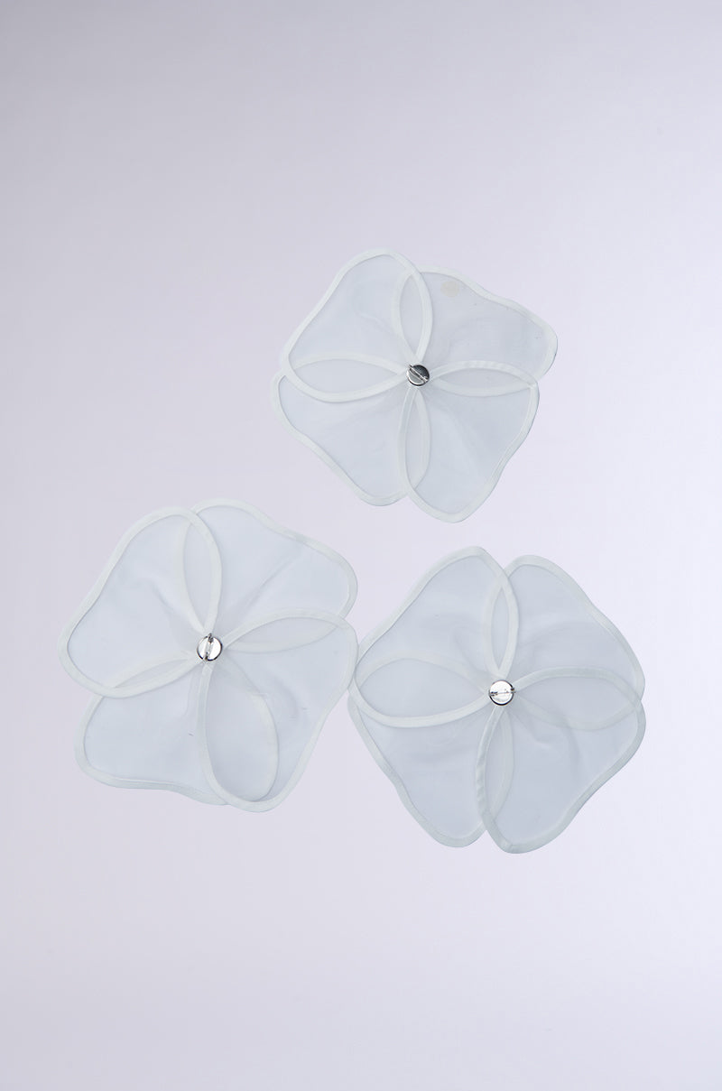IN BLOOM BROOCH SET